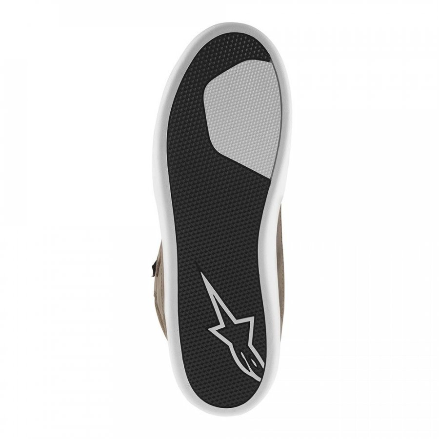 j6 waterproof riding shoe