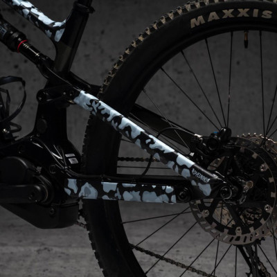 Ochranná fólie DYEDbro Camo e-Bike Black matte