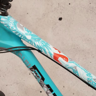 Ochranná fólie DYEDbro Chainsaw white