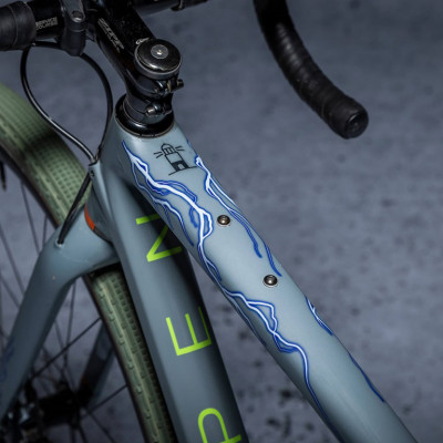 Ochranná fólie DYEDbro Lightning Blue Gravel mat