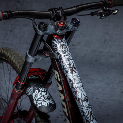 Ochranná fólie DYEDbro Victor Brousseaud White mat